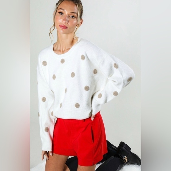 Winter White Sweater w/Cooper Sparkly Circles - Picture 3 of 7